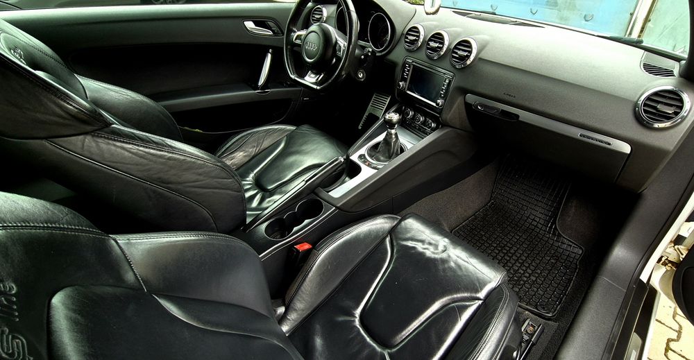 Audi  TT Euro 5 Qvattro 2.0 Tdi 170 Cai