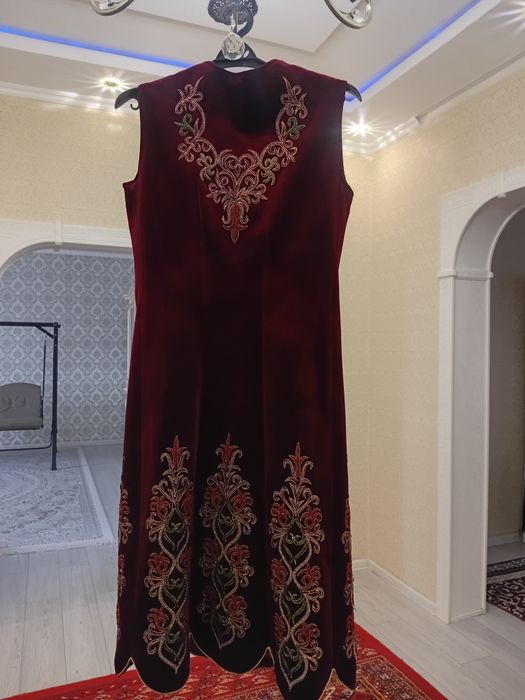 Кәжекей, камзол , ақ көйлек