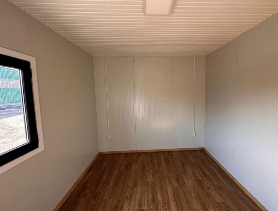 Vand containere modulare la super preț