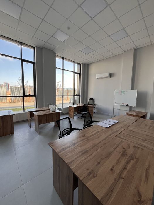 Офисные/Письменные столы с шкафчиком на заказ