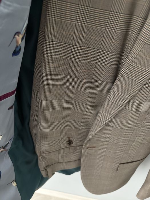 Мъжки костюм NEXT (skinny fit), размер 38