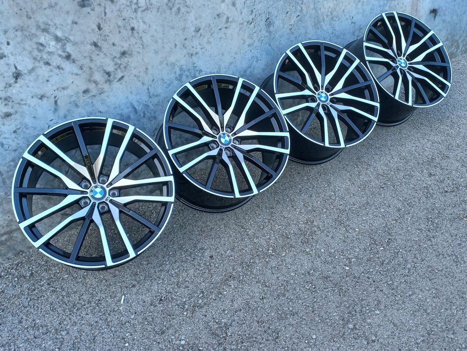 22.X5 X6 Bmw 5x120 Style 742M 10-11j et35-38 E70 E71 F15 F16 F85 F86