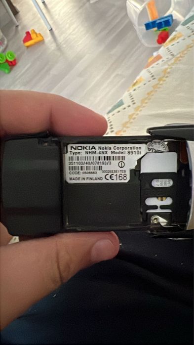 Продается телефон