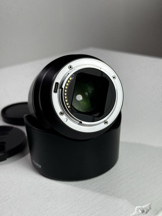 Обектив Viltrox 85мм. F1.8 STM ED iF II FE - Като нов