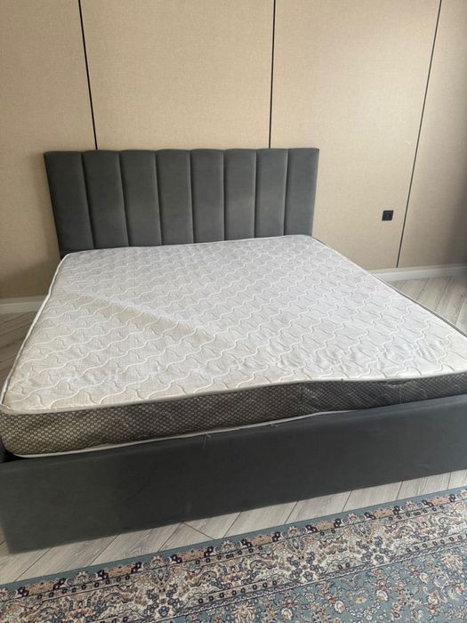 Продам кровати двуспальные