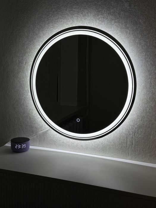 Зеркало с LED-подсветкой 60×60