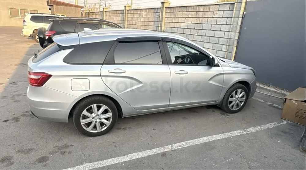 Лада веста автомат