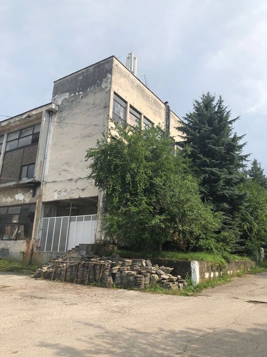 Помещения под наем и за продажба