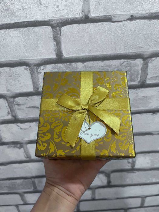 Подарочные коробки