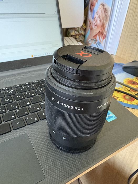 Обектив SONY SAL55200