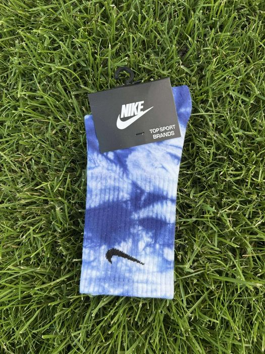 Nike tie dye sosete