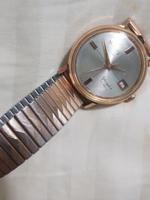 800 Lei. Ceas Monvis. Swiss Made. Placat aur 14 k. Automatic.