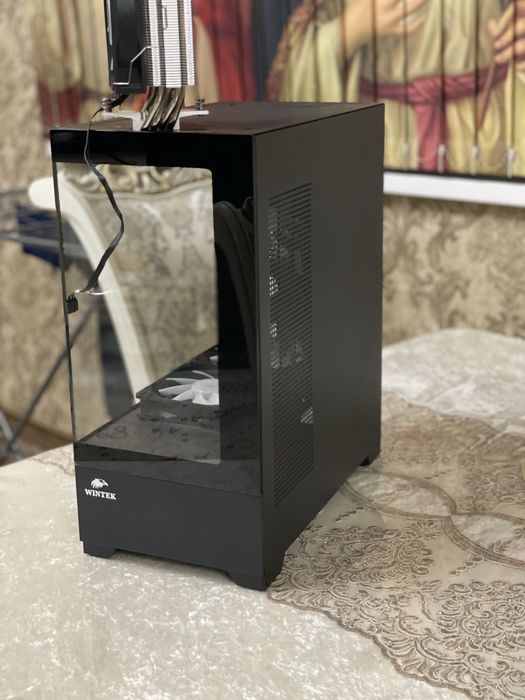 Игровой системник кейс