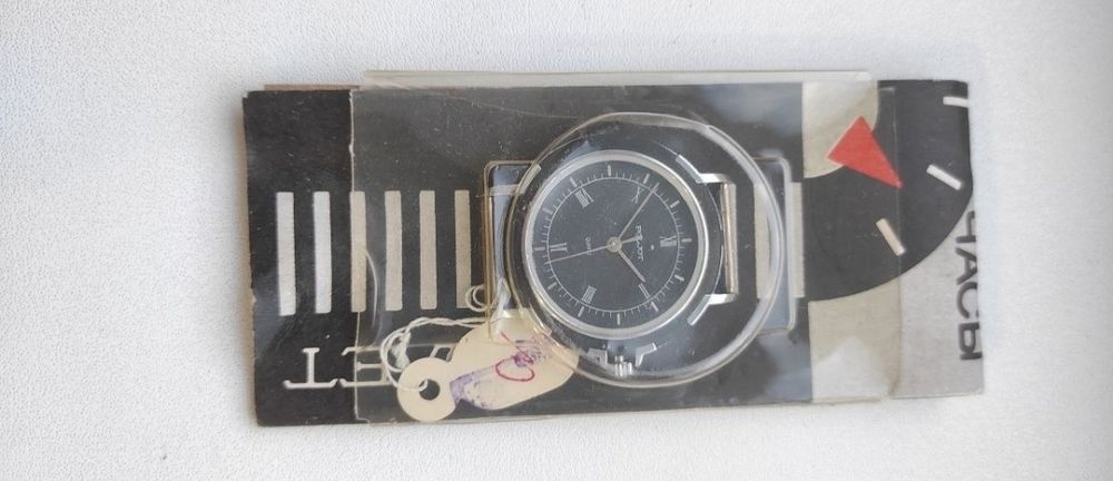 Часы Полет кварцевые