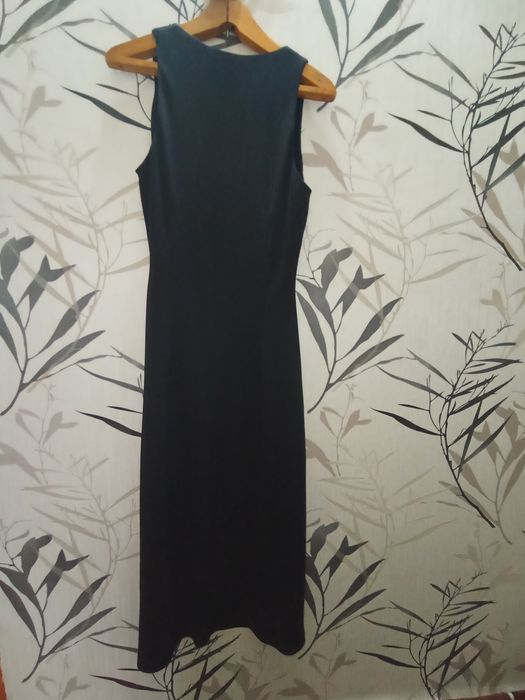 Платье чёрное 42р