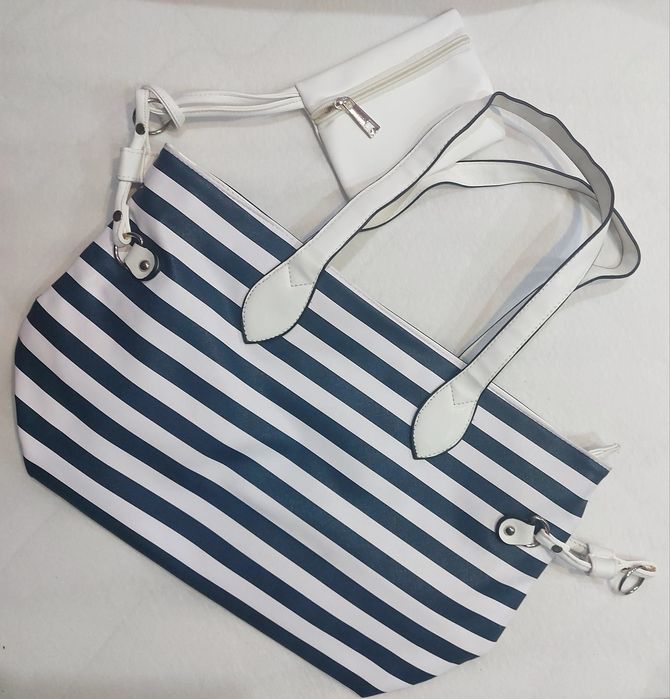 Дамски чанти и раници