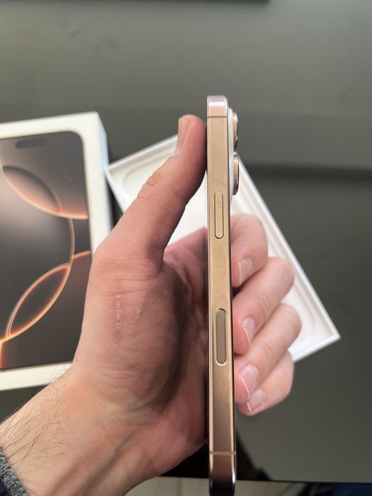 Iphone 16pro 128 93%