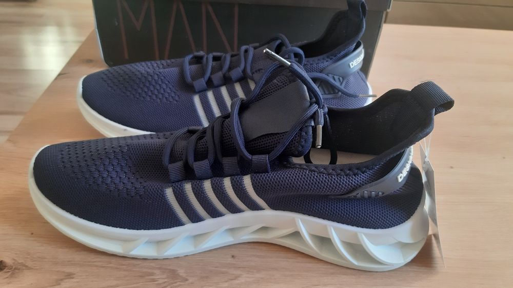 мъжки кецове сини