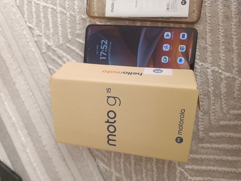 Телефон moto g15