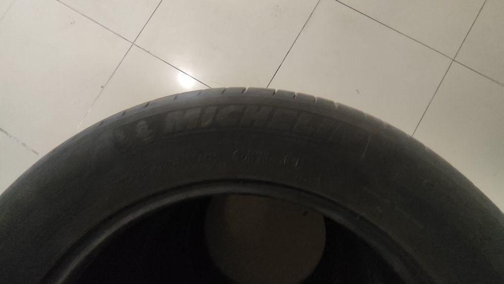 Шины Michelin 3 штуи