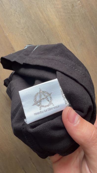 tricou revenge marimea M nou