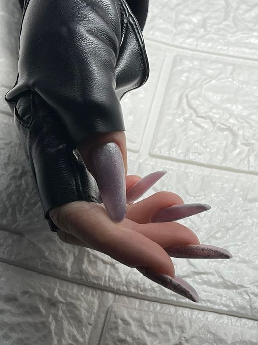 Cursuri profesionale unghii