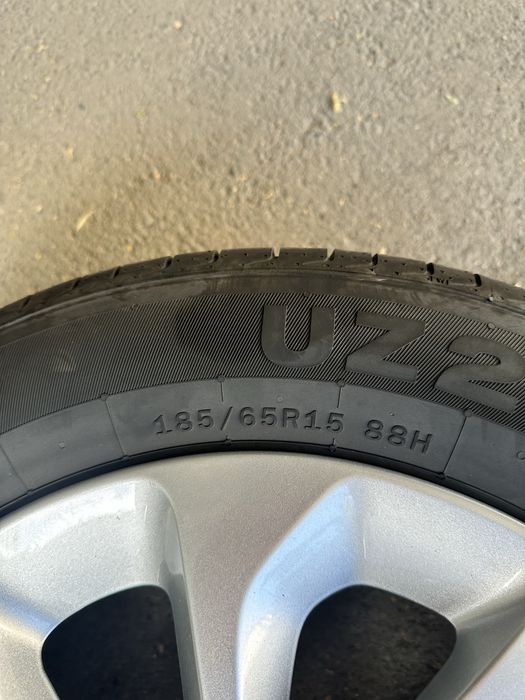 Летние шины 185/65R15. BARS