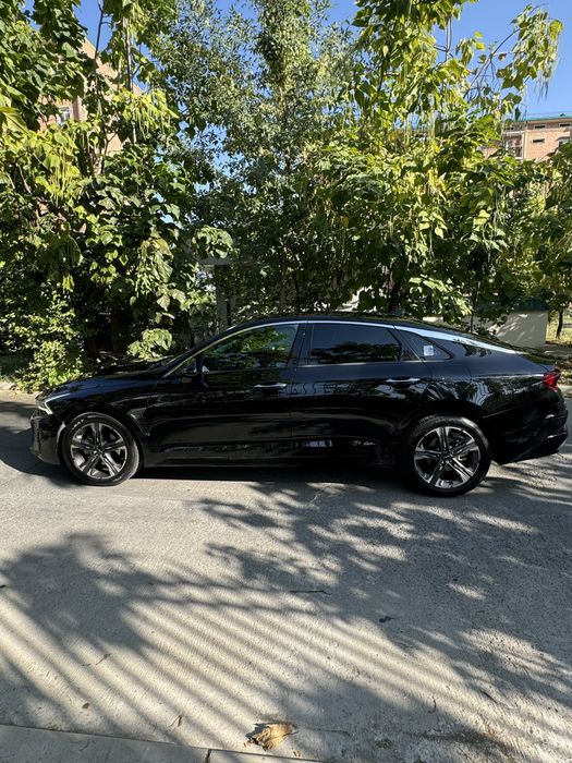 Kia K 5 full panarama tom 2.5 mator