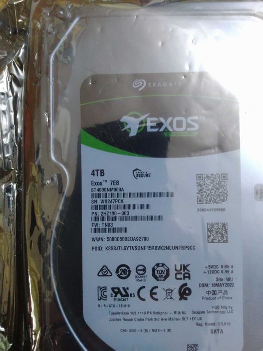 HDD Server 4TB Seagate Exos 7E8 7.2K RPM 256MB cache SATA III 3.5''