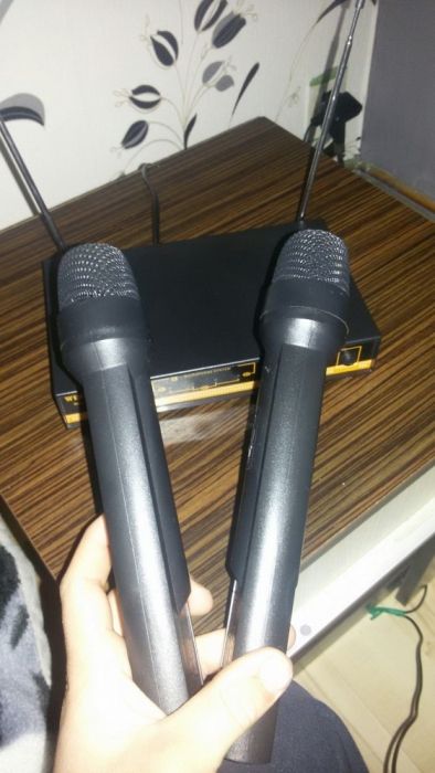 Microfoane wireless