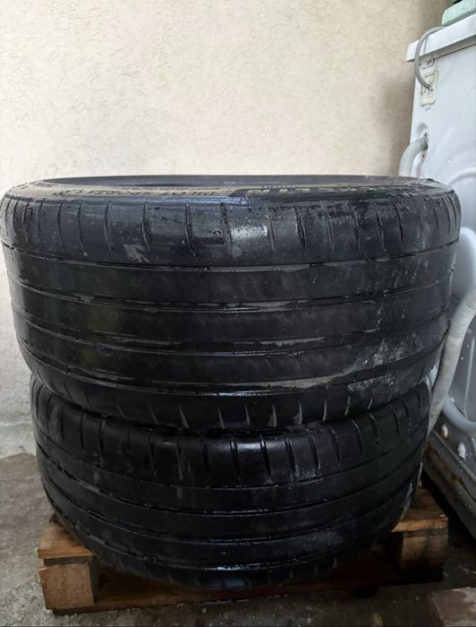 Anvelope Michelin Pilot Sport 4S 225 40 R19 si 255 35 R19