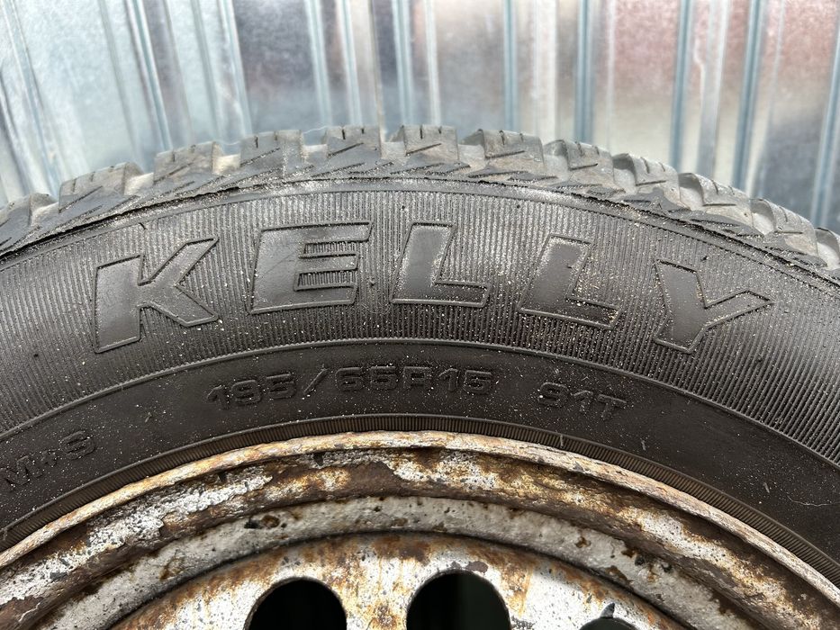 Cauciucuri Kelly Winter ST