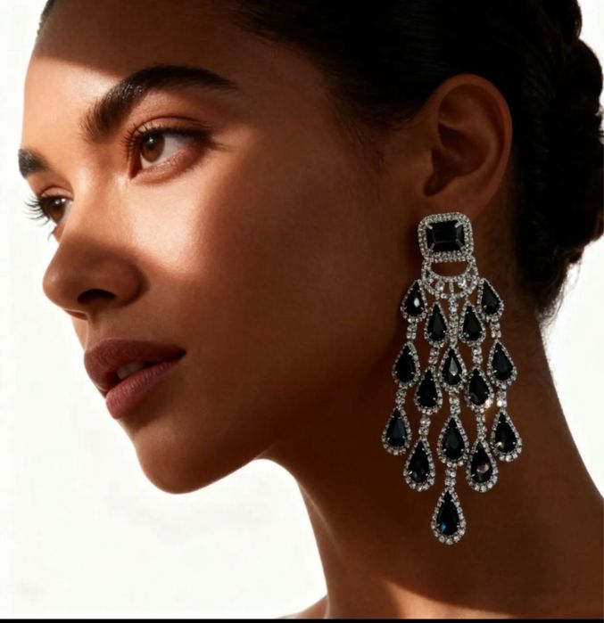 Продам серьги новые