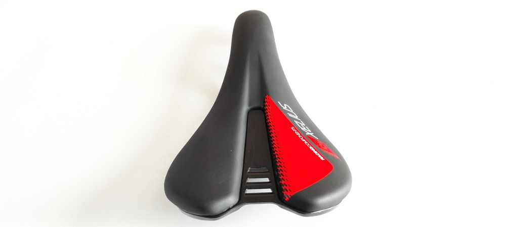 Sa bicicleta Lapierre Xelius noua