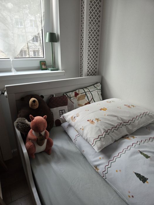 Pat extensibil si dulap Sundvik, Ikea