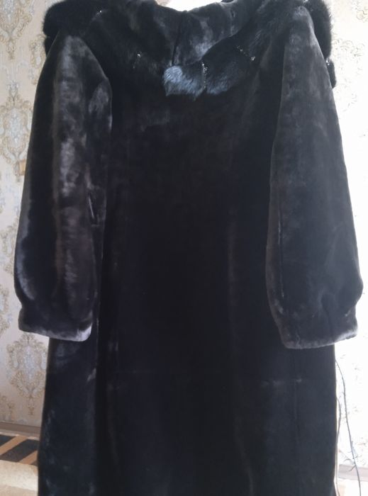 Шуба мутон в отличном состоянии