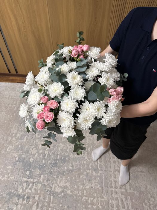 Продам букет цветов