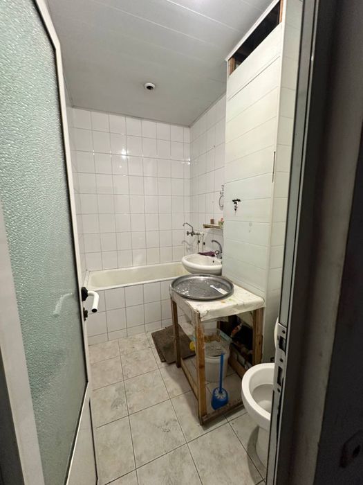 Продаётся Ахмад Дониш Комерция