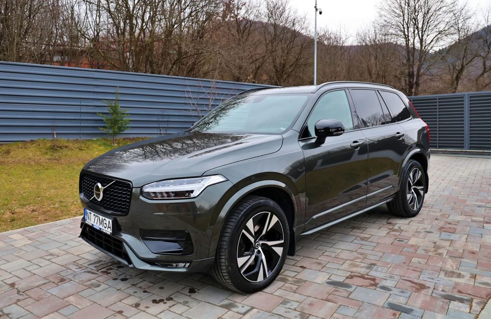 Volvo XC 90 Volvo XC90 B5 MHEV AWD R Design, 7 locuri, panoramic, impecabil