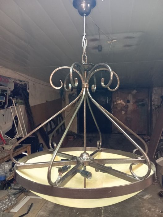 Кованая  люстра новая