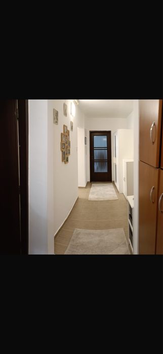 Apartament cu doua camere de inchiriat
