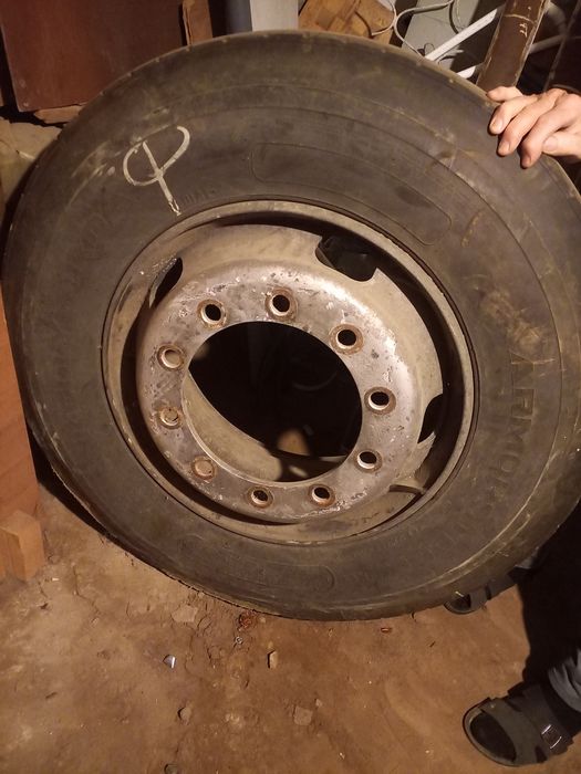 Продам колесо бу