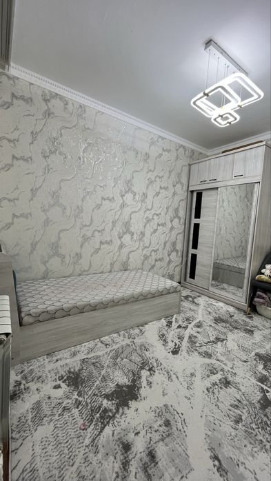 Qizlarga sheriklikka kvartira, Choshtepa