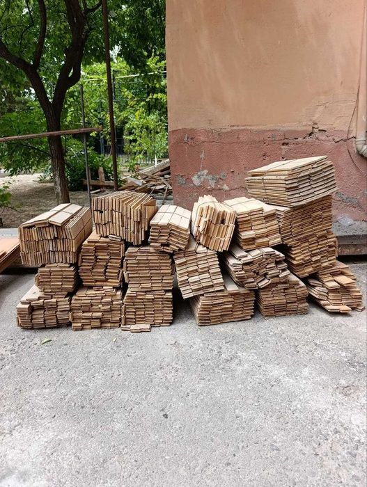 Продаю паркет в отличном состоянии