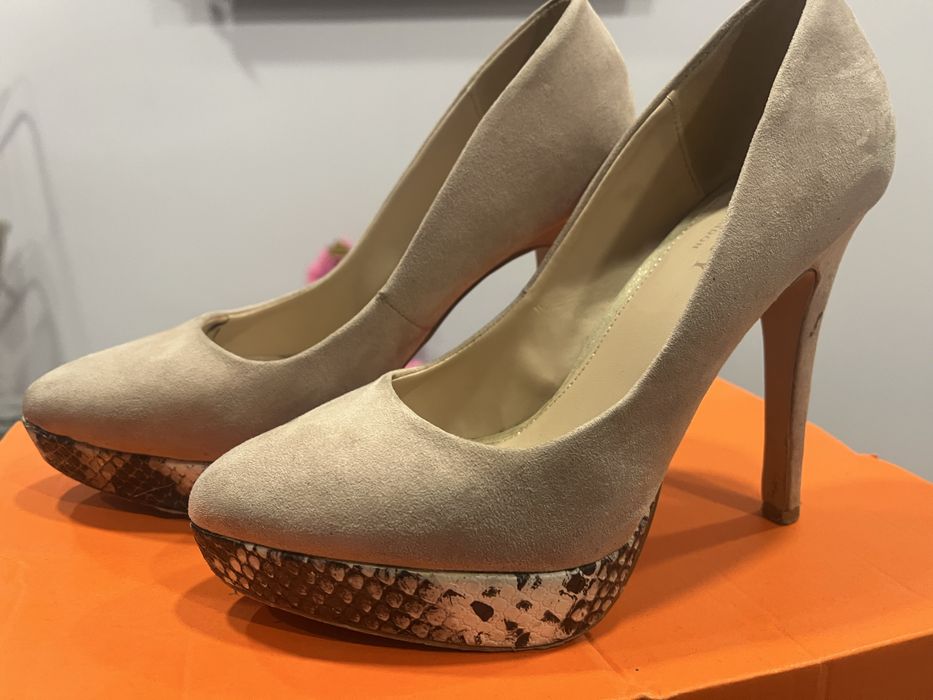 Официални обувки