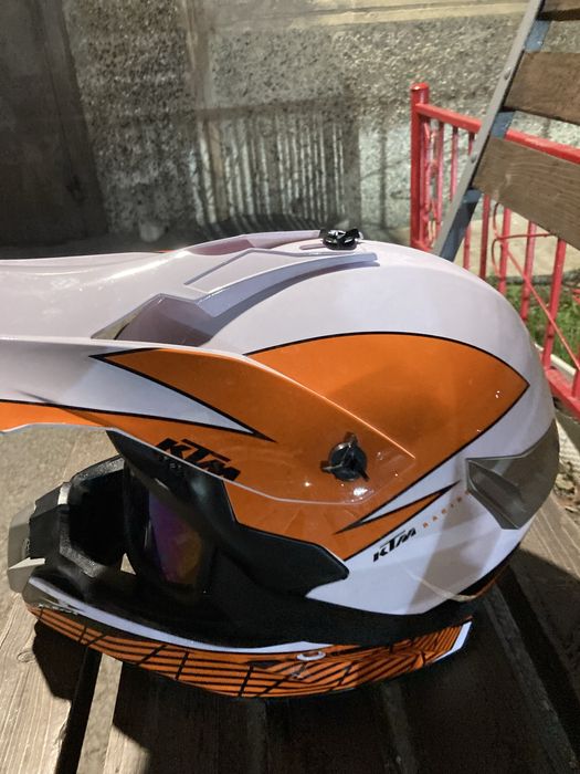 Продам шлем Ктм