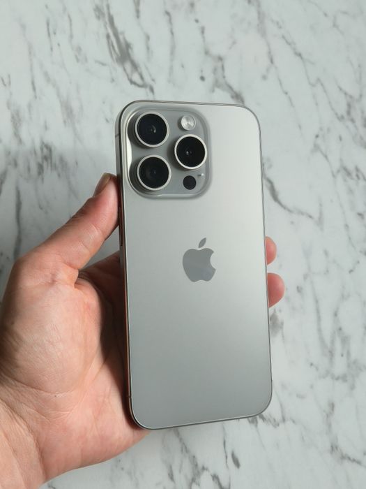 Vand/Schimb iPhone 15 Pro 256gb