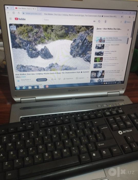 Sony vaio noutbuk sotiladi