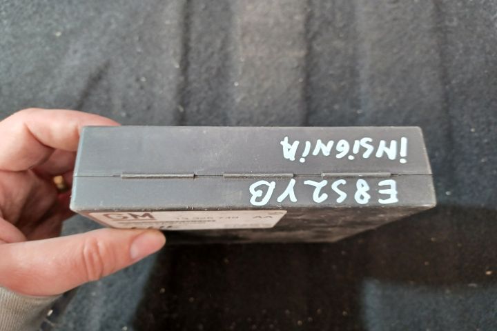 Modul control suspensie 13325749 13325749 Opel Insignia A