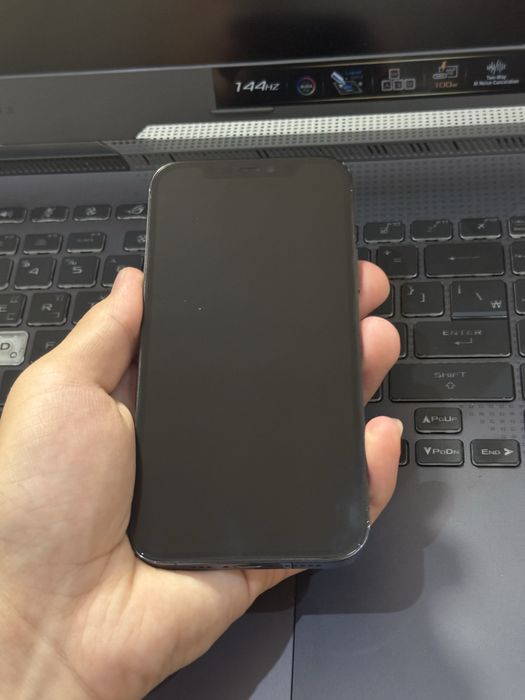 Iphone 12 pro.